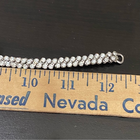 Vintage Clear Rhinestones Silver-tone Expandable Choker Necklace - Picture 16 of 16